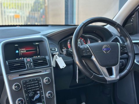 Volvo XC60 2.4 XC60 SE Luxury Nav D4 AWD Auto 4WD 5dr 3
