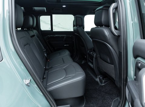 Land Rover Defender 110 TROPHY EDITION KESWICK 43