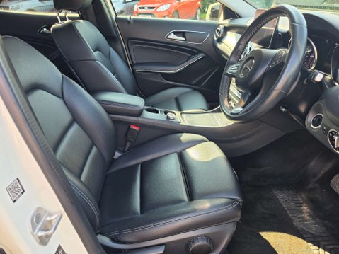 Mercedes-Benz GLA 2.1 GLA 200 Sport Executive D 4Matic Auto 4WD 5dr 46