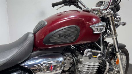 Triumph Adventurer 885 2001 ONLY 26K NEW MOT CLASSIC RETRO BIKE 885CC 13