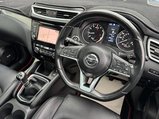 Nissan Qashqai 1.3 DIG-T Tekna Euro 6 (s/s) 5dr 2