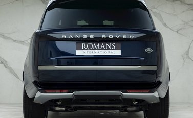 Land Rover Range Rover P400 HSE 5