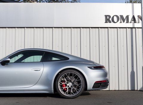 Porsche 911 Carrera 4S (992) 29
