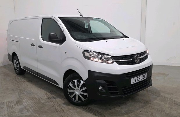 Vauxhall Vivaro VIVARO L2 DIESEL 2900 1.5d 100PS Dynamic H1 Van