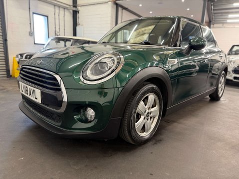 Mini Hatch 1.5 Cooper Auto 5dr 2