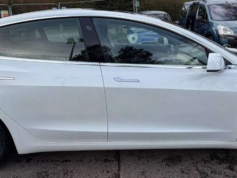 Tesla Model 3 Model 3 Long Range AWD 4WD 4dr 4