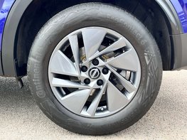 Nissan Qashqai 1.3 Qashqai Acenta Premium DiG-T MHEV 5dr 13