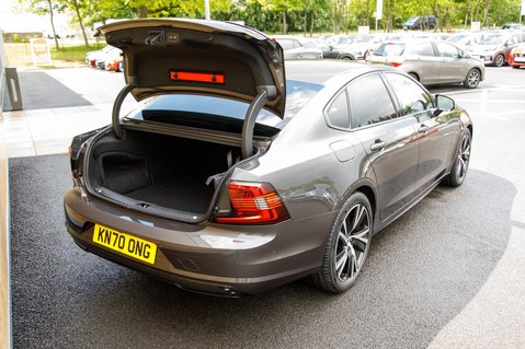 Volvo S90 RECHARGE T8 R-DESIGN AWD 43