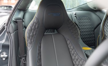 Aston Martin Vanquish S Ultimate 13