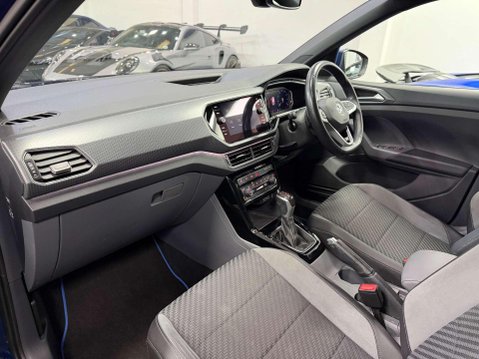 Volkswagen T-Cross 1.0 TSI R-Line SUV 5dr Petrol DSG Euro 6 (s/s) (115 ps) 31