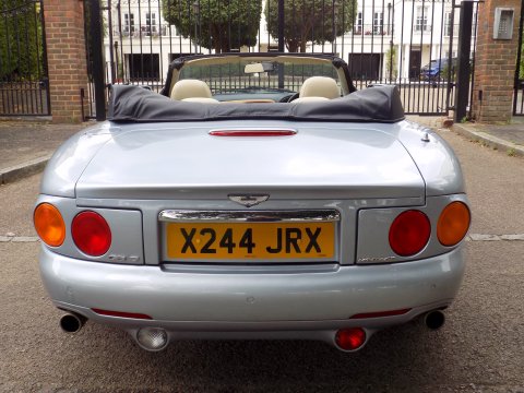Aston Martin DB7 VANTAGE VOLANTE V12 AUTOMATIC 21