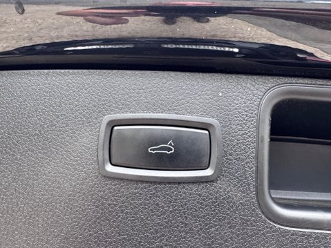 Porsche Macan PDK 11