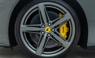 Ferrari F12 Berlinetta 25