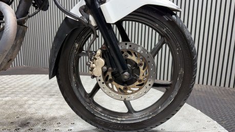 Honda CBF125 CBF 125 2012 20K GOOD RUNNING PROJECT BIKE SPARES OR REPAIR 125CC 14