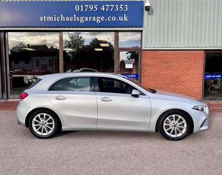 Mercedes-Benz A Class 1.3 A 200 Sport Exeutive Auto 5dr 10