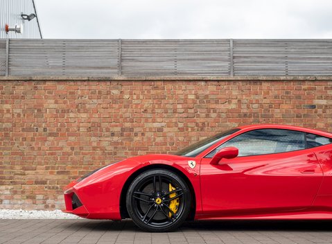 Ferrari 488 GTB 28