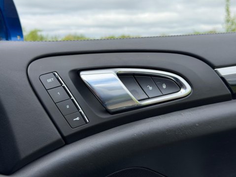 Porsche Cayenne 4.2 TD V8 S TiptronicS 4WD Euro 6 (s/s) 5dr 76