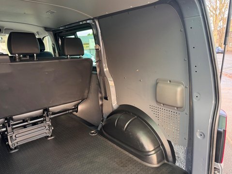 Volkswagen Transporter T32 TDI KOMBI HIGHLINE 4MOTION 54