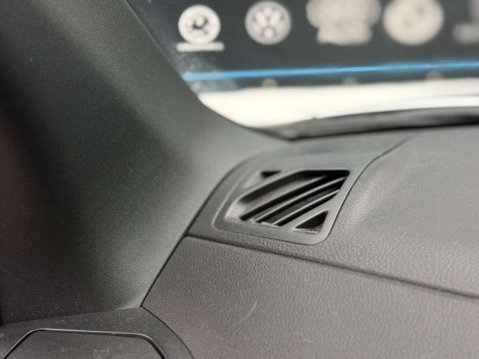 Nissan X-Trail 2.0 dCi Tekna Auto 4WD Euro 5 5dr (AVM) 71