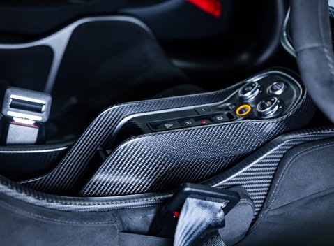 McLaren 620R 28
