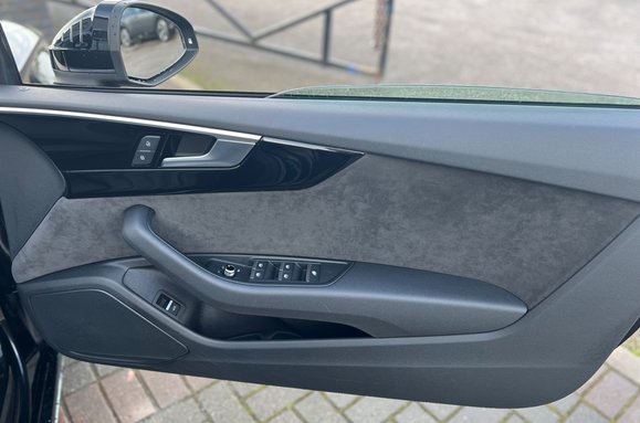 Audi A5 2.0 TFSI S LINE EDITION 1 MHEV CONVERTIBLE 31