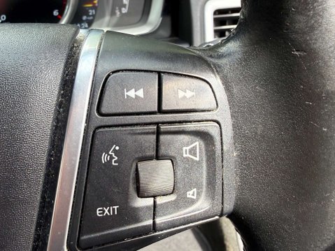 Volvo V70 2.0 V70 SE Luxury D4 Auto 5dr 31