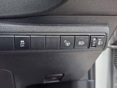Toyota Corolla 1.8 VVT-h Icon Tech Hatchback 5dr Petrol Hybrid CVT Euro 6 (s/s) (122 ps) 35