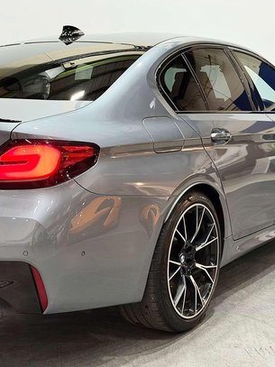 BMW M5 4.4i V8 Competition Saloon 4dr Petrol Steptronic xDrive Euro 6 (s/s) (625 p 1