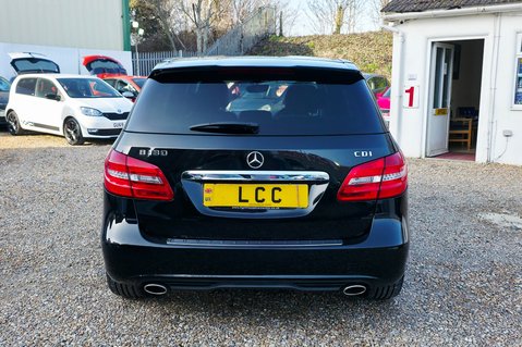Mercedes-Benz B Class B180 CDI BLUEEFFICIENCY SPORT.. AUTOMATIC.. £35 ROAD TAX.. 5 SERVICES 7