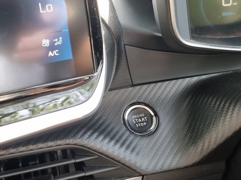 Peugeot 208 PURETECH ALLURE S/S 48
