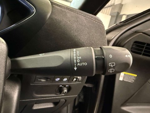 DS DS 3 E-TENSE PERFORMANCE LINE 19