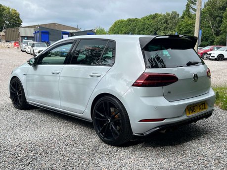 Volkswagen Golf 2.0 Golf R TSi 4WD 5dr 9
