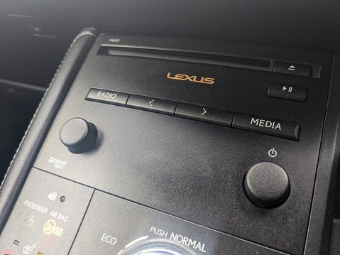 Lexus CT 200H F SPORT 31