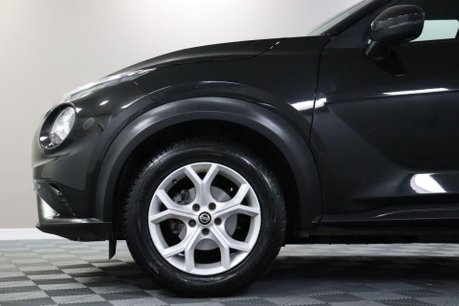 Nissan Juke DIG-T N-CONNECTA DCT 27