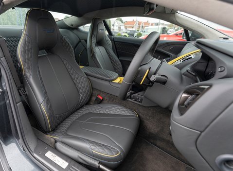 Aston Martin Vanquish S Ultimate 12