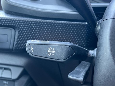 Audi A1 SPORTBACK TFSI TECHNIK 40