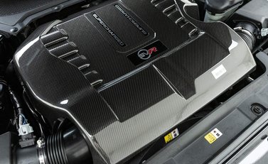 Land Rover Range Rover Sport SVR CARBON EDITION 37