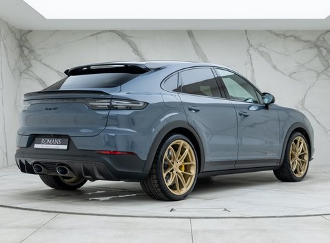 Porsche Cayenne Turbo GT 3