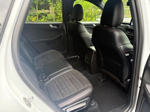 Ford Kuga ST-LINE FIRST EDITION 21