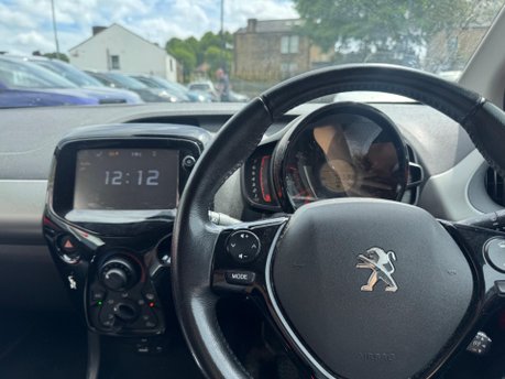 Peugeot 108 PURETECH ALLURE 7