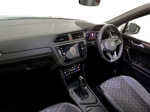 Volkswagen Tiguan Allspace 1.5 TSI R-Line SUV 5dr Petrol DSG Euro 6 (s/s) (150 ps) Air Con - Alloy Whe 14