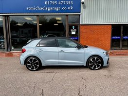 Audi A1 1.0 A1 Sportback 25 TFSI Black Edition Semi-Auto 5dr 10