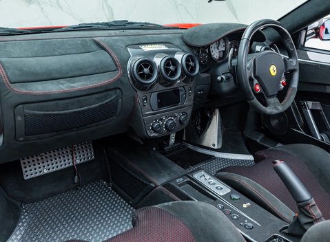 Ferrari 430 Scuderia SPIDER 16M 17