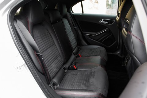 Mercedes-Benz A Class A 180 D AMG LINE 37