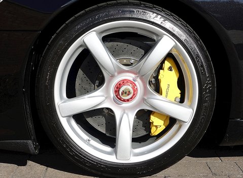 Porsche Carrera GT 7