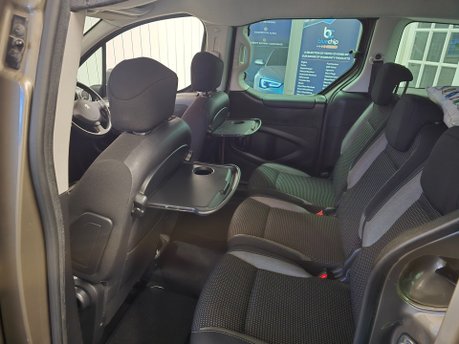 Peugeot Partner BLUE HDI S/S TEPEE OUTDOOR 27