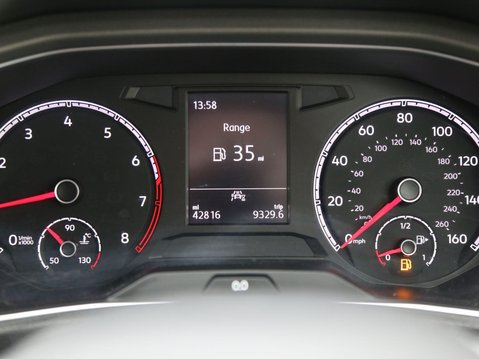 Volkswagen T-Roc 1.0 TSI Design Euro 6 (s/s) 5dr 14