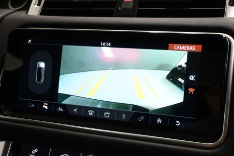 Land Rover Range Rover Sport 3.0 Range Rover Sport HSE Dynamic Black D MHEV Auto 4WD 5dr 56