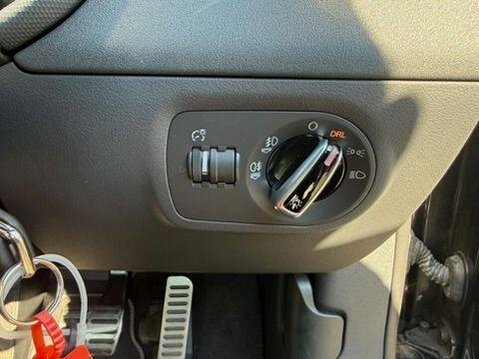 Audi TT 1.8 TFSI S line S Tronic Euro 5 3dr 22
