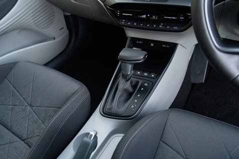 Hyundai BAYON T-GDI ULTIMATE DCT MHEV 35